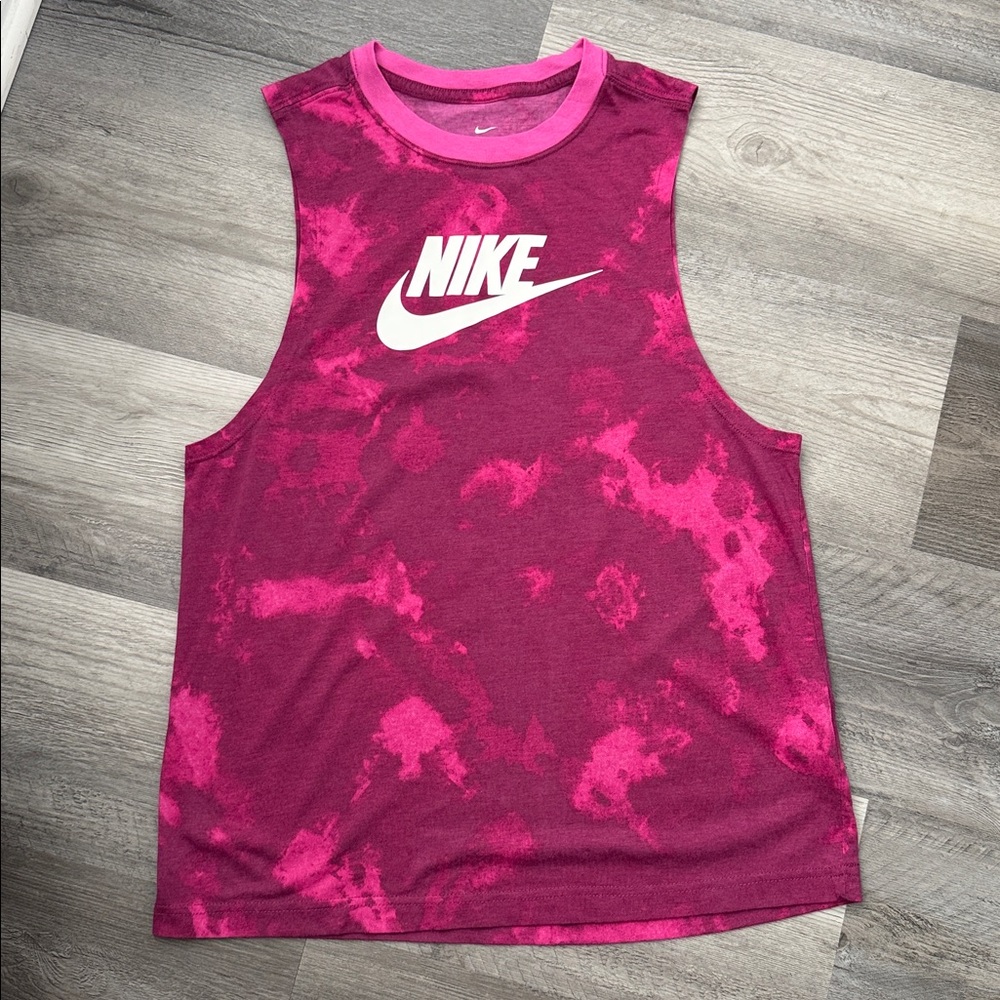 NIKE TANK!
